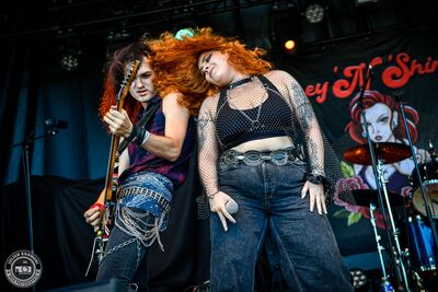 Photo du concert du groupe CHEY'N'SHINERS au festival Guitare en Scène