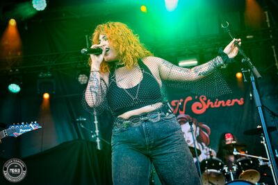 Photo du concert du groupe CHEY'N'SHINERS au festival Guitare en Scène