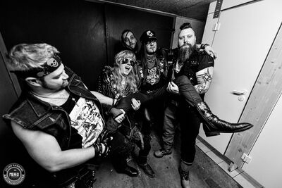 Portrait backsate d’Anonymous Bastards lors du concert au NED de Montreux