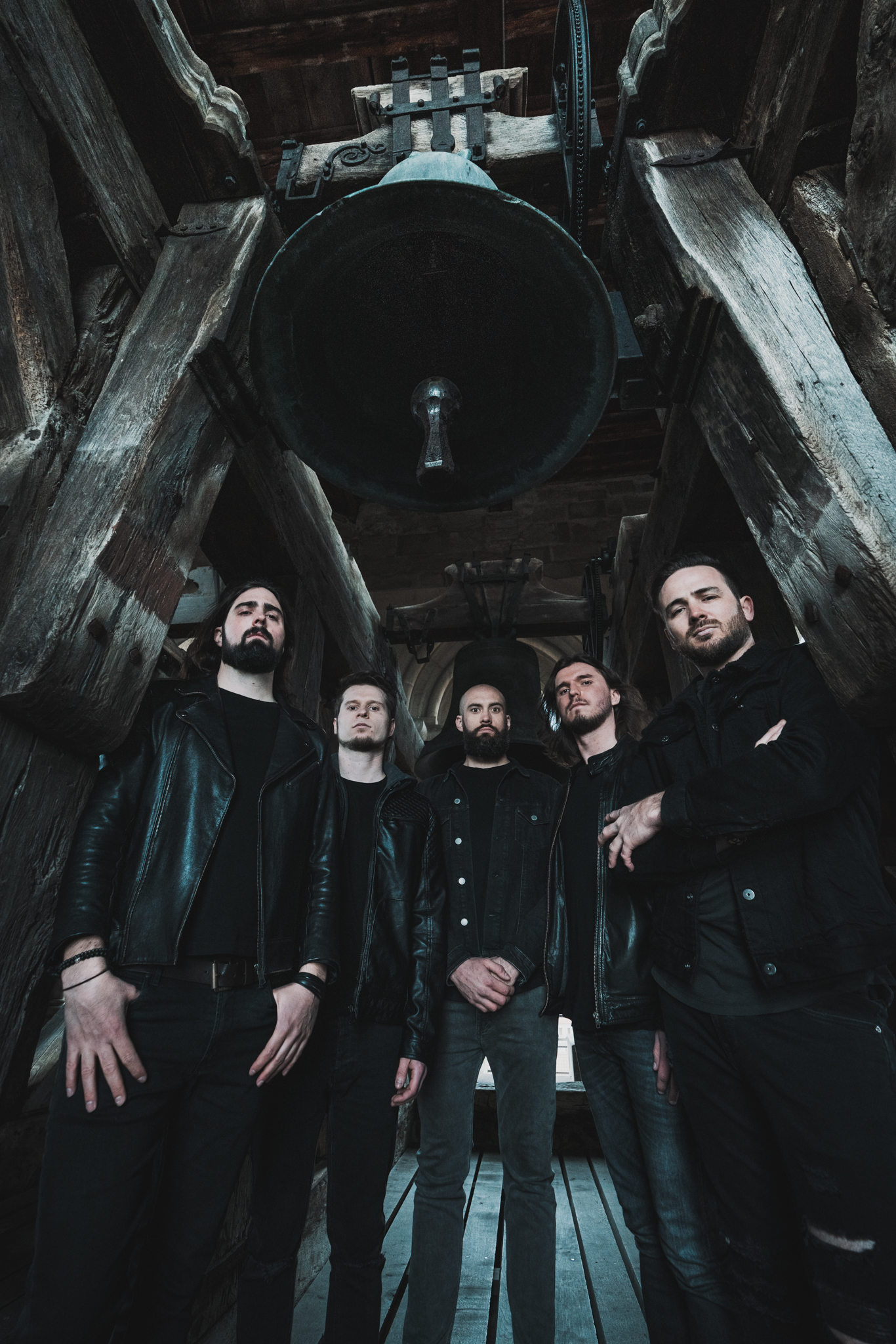 VOICEOFRUIN-BELL.jpg